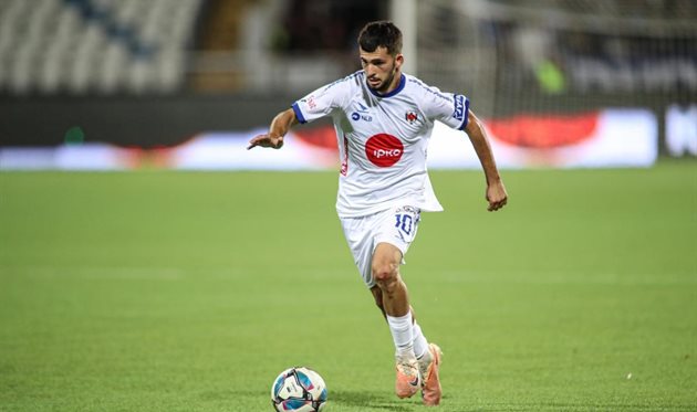 Краснічі, Пріштіна