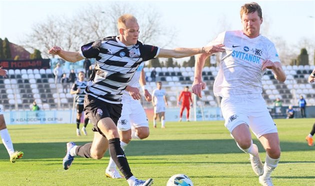 Колос — ЗоряЮ фото ФК Колос Ковалівка