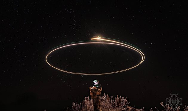 Війна, день 1486. Українські воїни за допомогою FPV-дрона збили російський вертоліт Ка-52 