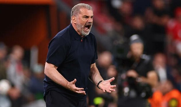 Постекоглу: Хеві-метал футбол Клоппа сьогодні майже неможливий через велику кількість зупинок у грі