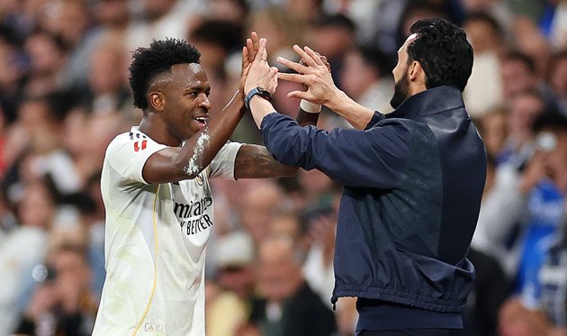 Вінісіус Жуніор та Альваро Арбелоа, getty images