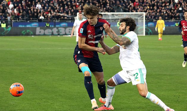 Палестра (ліворуч), Getty Images