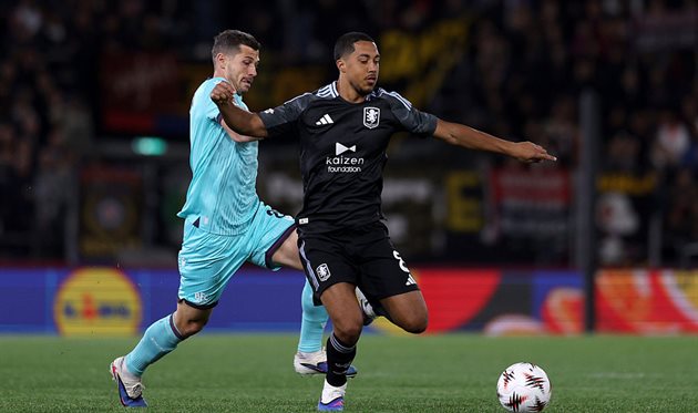 Болонья - Астон Вілла, getty images