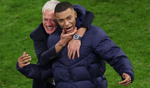  Дідьє Дешам та Кіліан Мбаппе, Getty Images