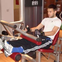 Милош Нинкович за работой, fcdynamo.kiev.ua