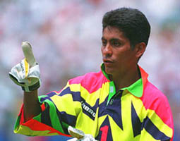 Хорхе Кампос: вратарь, бомбардир, клоун