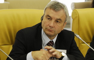 Дэвид Тейлор, ffu.org.ua