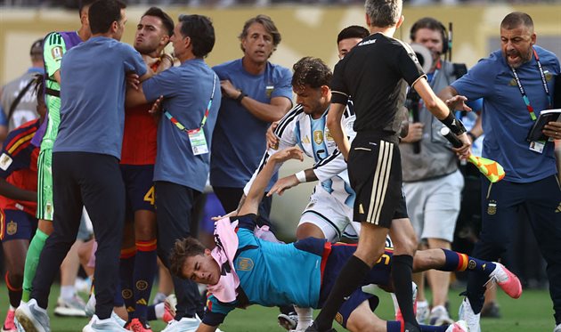 FIFA rescinds Leandro Paredes' red card from 2026 World Cup final