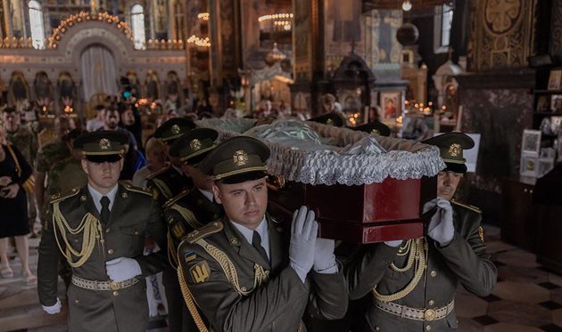 Війна, день 1628. Прощання з Олексієм Юковим у Києві та домовленості про постачання ракет до Patriot щомісяця