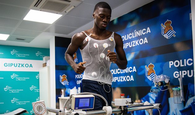 Мамаду Сарр, x.com/RealSociedad