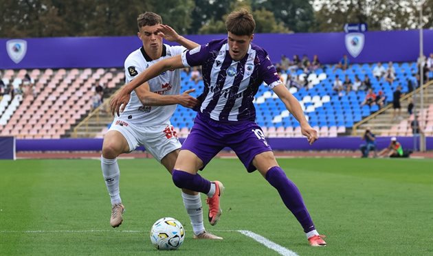 ЛНЗ — Верес, ФК ЛНЗ