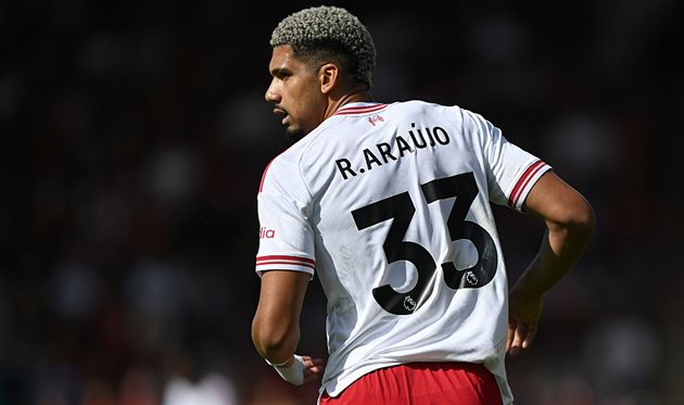Liverpool considering permanent transfer for Ronald Araujo