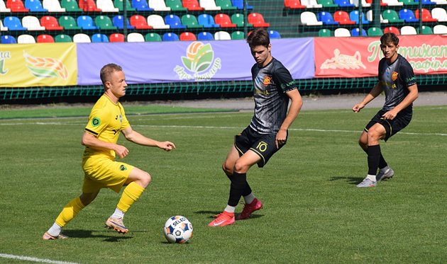 Інгулець — Прикарпаття, fc.if.ua