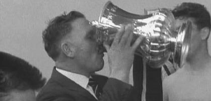 Билл Николсон 