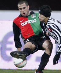 Дани Фернандес (слева)