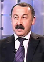 Валерий Газзаев