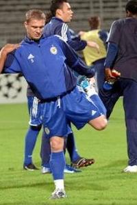 Сергей Ребров