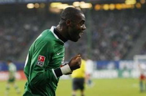 Графите, Reuters