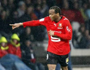 Бриан вновь отличился, Reuters