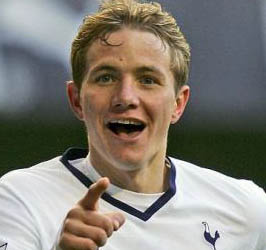 Тебя тоже в дубль сослали?! telegraph.co.uk