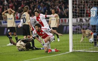 Не все увидели футбол, Reuters