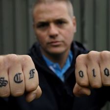 Настоящие фанаты до конца с клубом, kunsthal.nl