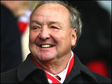 Том Хикс, bbc.co.uk