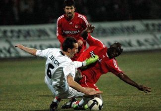 На равных боролись, на равных и закончили, sabah.com.tr