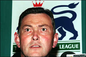 Директор АПЛ отвечает Блаттеру