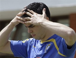 Дунга решил поберечь Кака