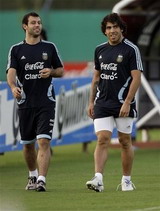 Прогулки по Марсу, Reuters