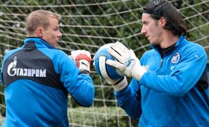 Малафеев и Чонтофальски, фото ФК Зенит