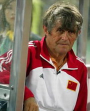 Бора Милутинович