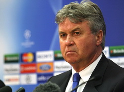 Гус Хиддинк, skysports.com