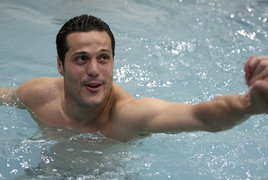 Жулио Сезар, АР