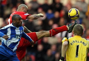 Беззащитный Кирклэнд, AP