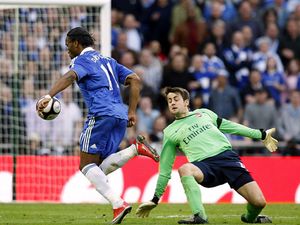 Фабиански против Дрогба, skysports.com