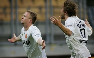 В следующую Эре с распростертыми объятиями? fcupdate.nl