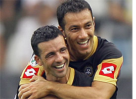 Давай уедем далеко-далеко!