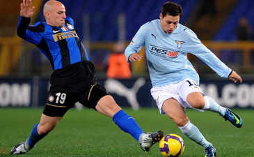 Аргентинская дуэль: Камбьяссо против Сарате, АР