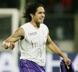 Гол Варгаса решил исход встречи, AP