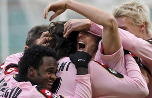 Кавани, Кьяер и компания, АР