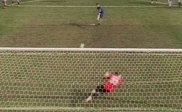 Григорий Баранец переигрывает Комарицкого, Football.ua