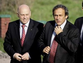 Лято и Платини, Reuters