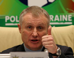 Григорий Суркис