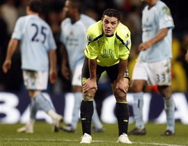 Амр Заки, АР