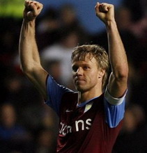 Мартин Лаурсен, АР