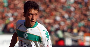 Месут Езил, www.werder.de