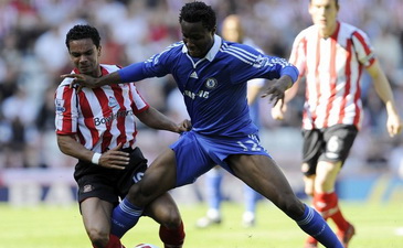 Нападение на 13-й участок, фото Reuters