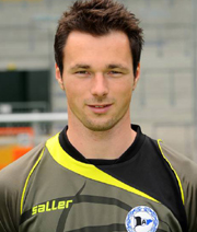 Альхофф вытаскивал мячи из девяток, но не смог вытащить всю команду